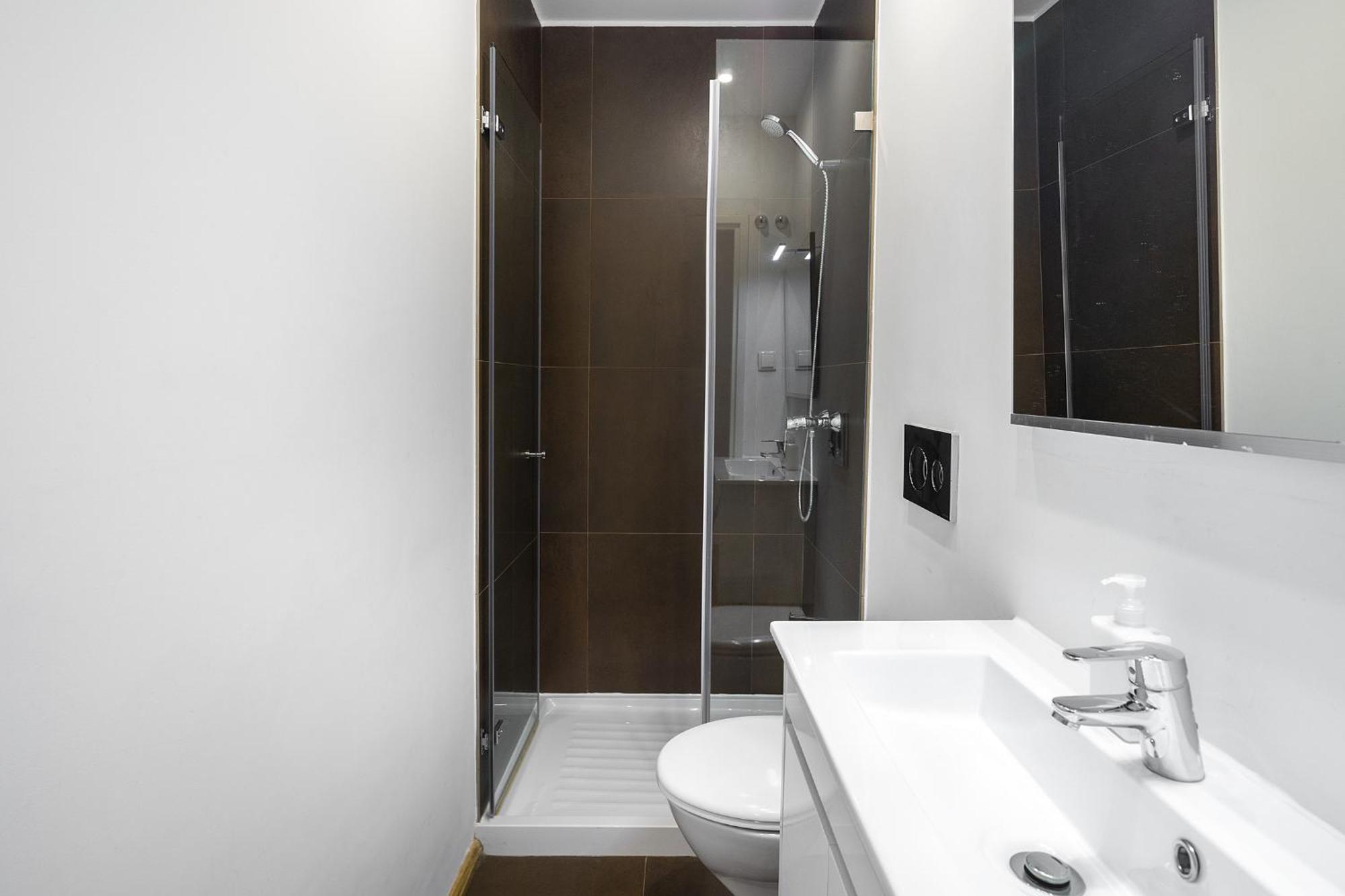 Whome Urban Tech Retreat, Modern Hubs For Remote Living 리스본 외부 사진