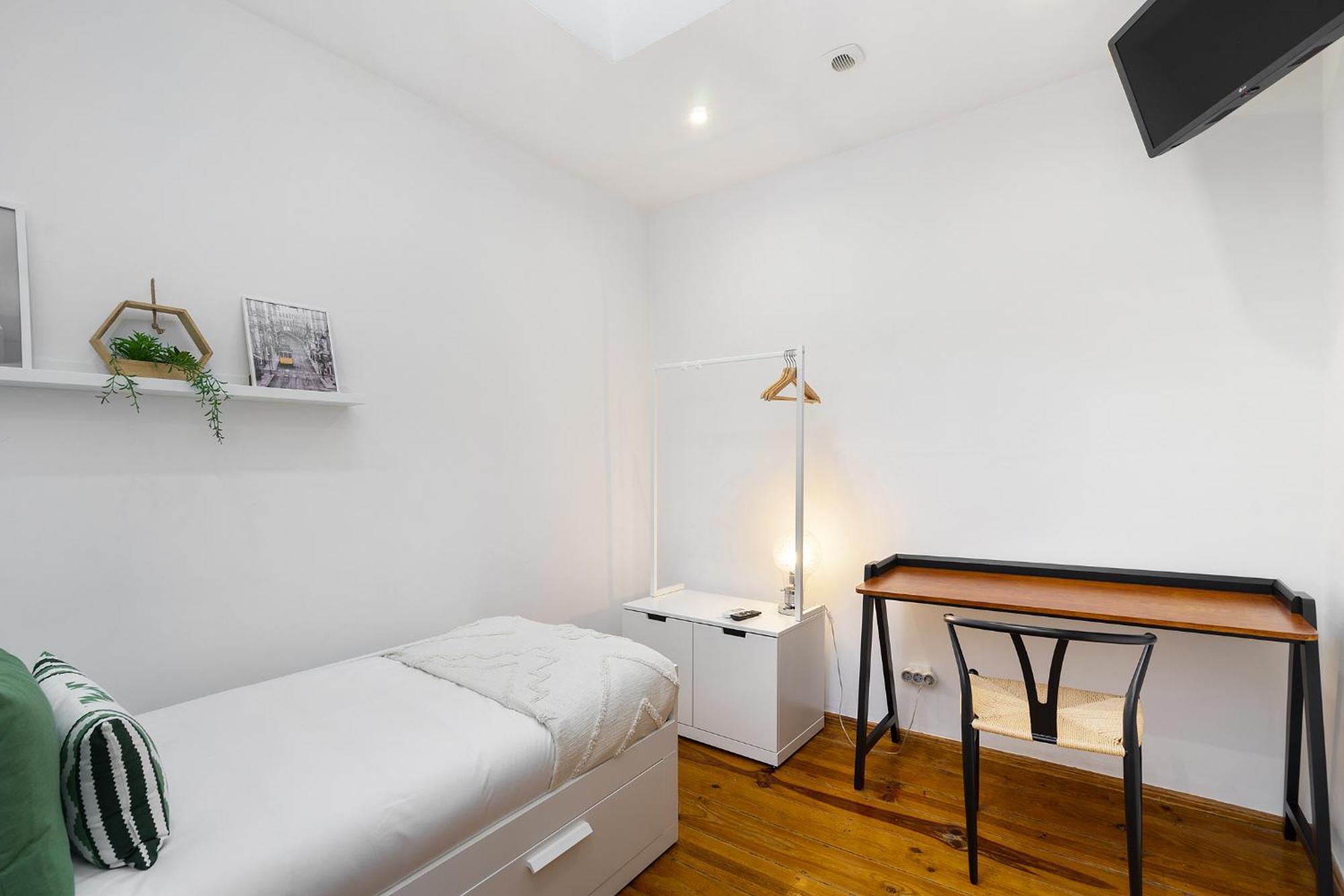 Whome Urban Tech Retreat, Modern Hubs For Remote Living 리스본 외부 사진
