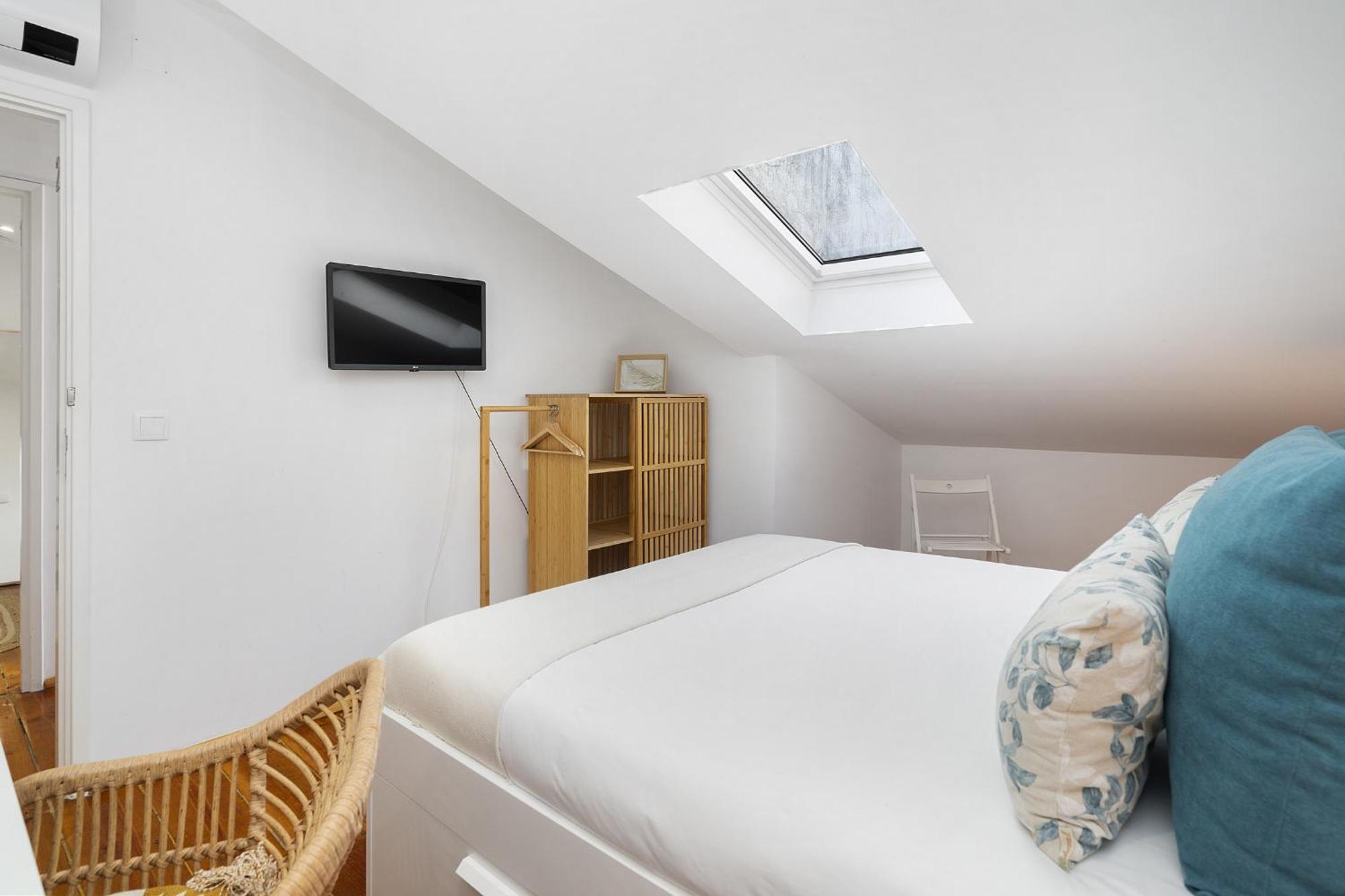 Whome Urban Tech Retreat, Modern Hubs For Remote Living 리스본 외부 사진
